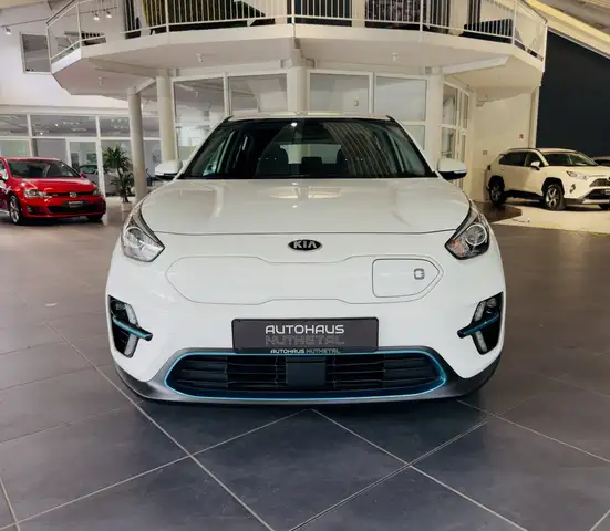 Kia Niro view 3
