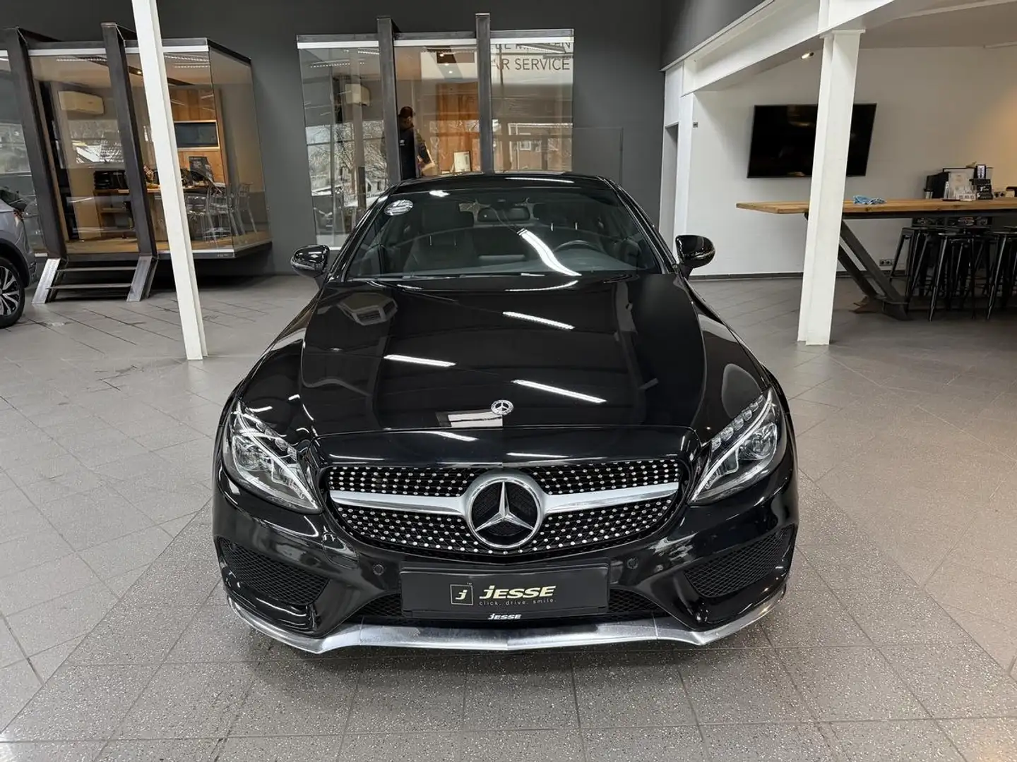 Mercedes-Benz C 250 Coupe AMG Line LED Navi Pano Memory Noir - 2