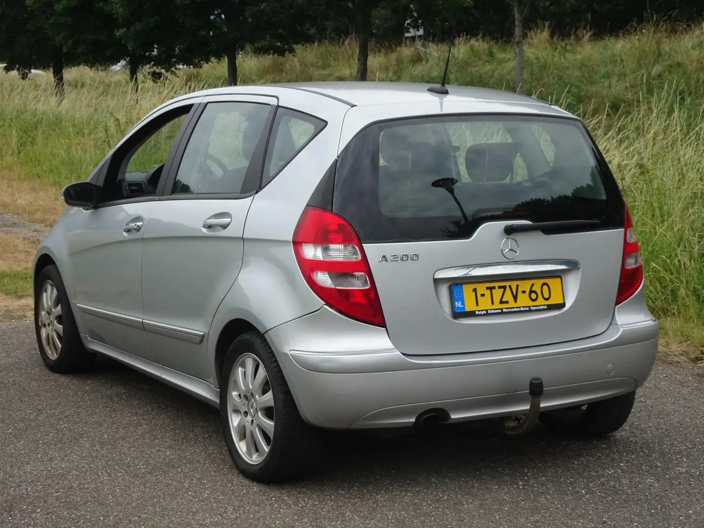 Mercedes-Benz A 200 AUTOMAAT AIRCO/CRUISE *EXPORT* Grijs - 2