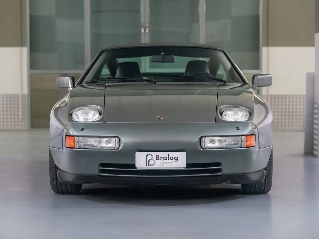 Porsche 928 5.0 S4, foto 5