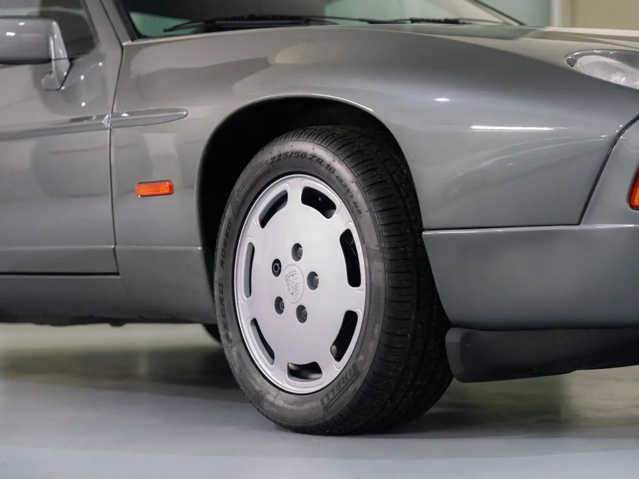 Porsche 928 5.0 S4, foto 4