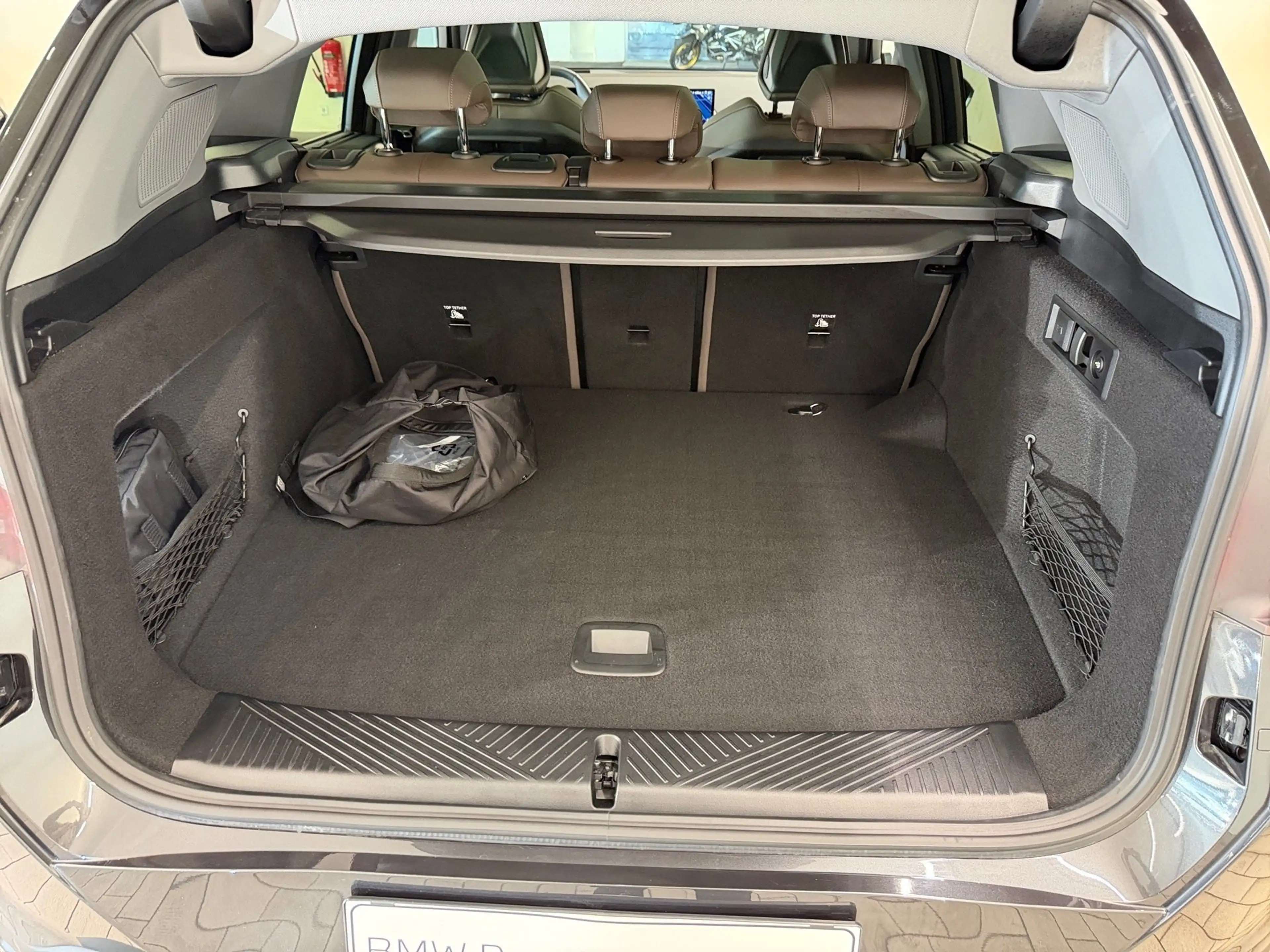 BMW X3 30e xDrive — photo 11