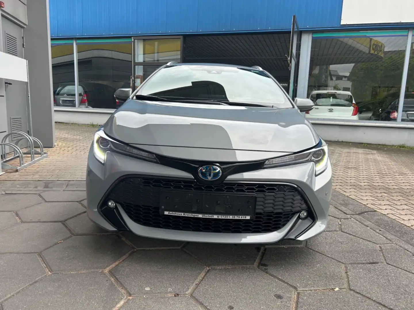 Toyota Corolla Touring Sports Hybrid Team D 2.0 Bi-Led Gris - 2