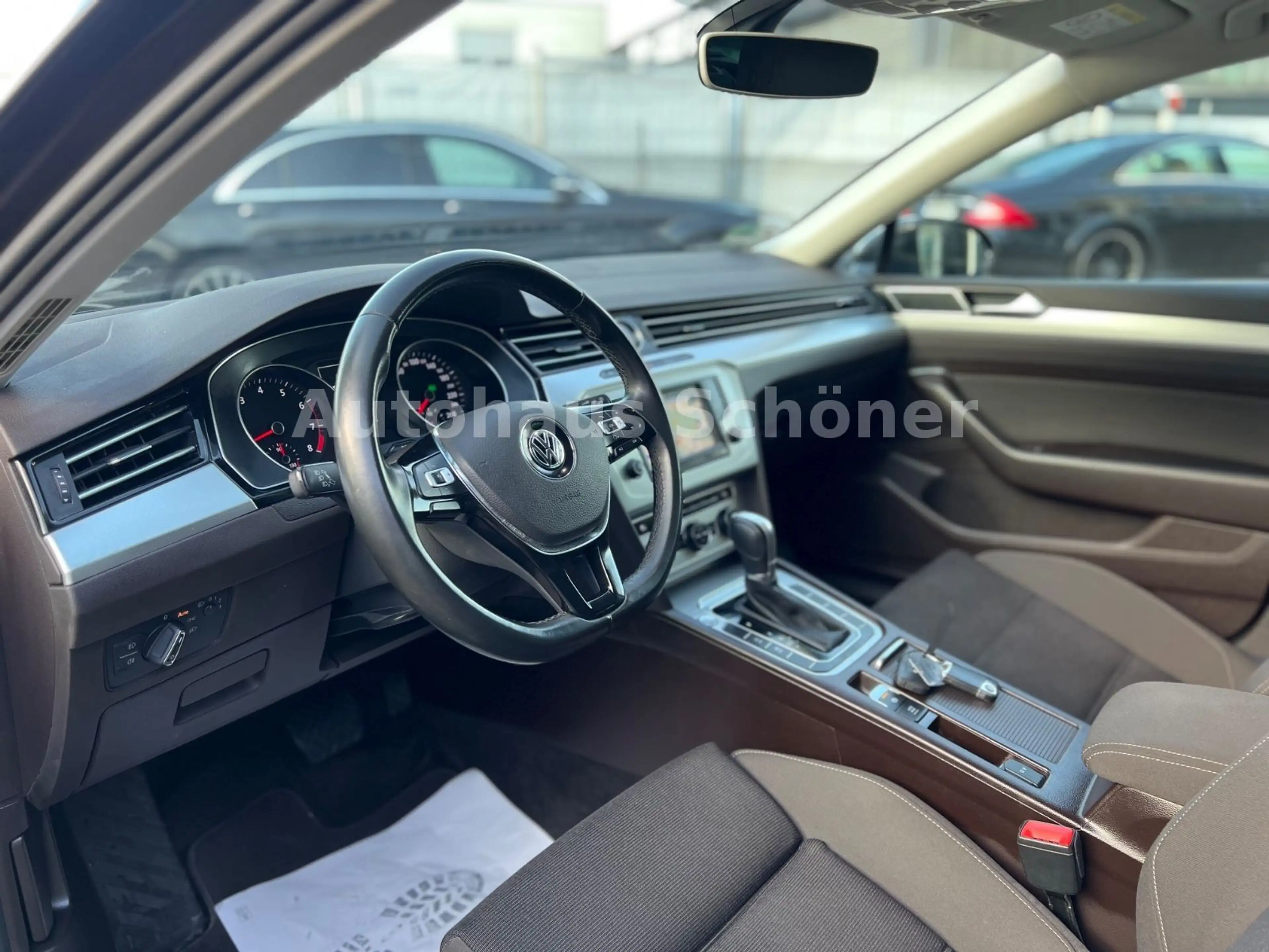 Volkswagen Passat Variant Comfortline **AUTOMATIK*NAVI** — photo 11