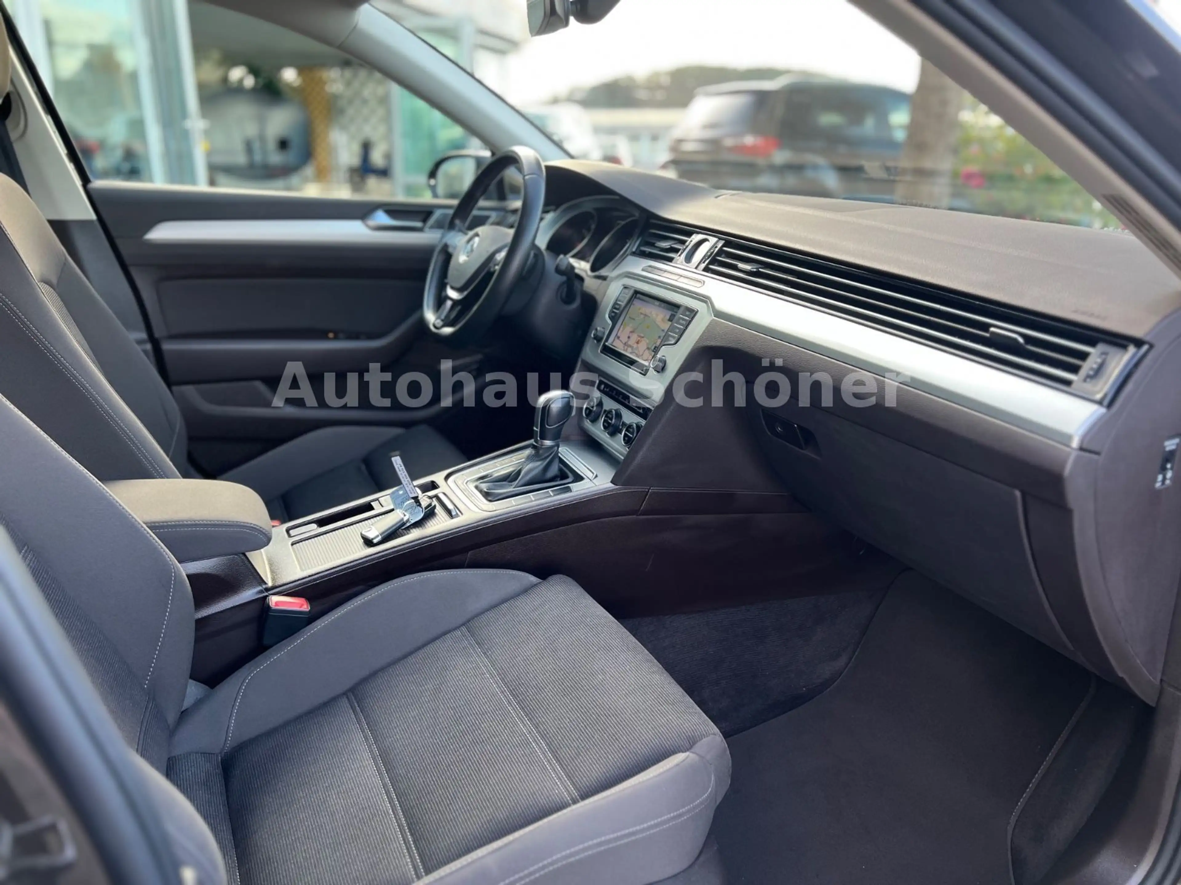 Volkswagen Passat Variant Comfortline **AUTOMATIK*NAVI** — photo 15