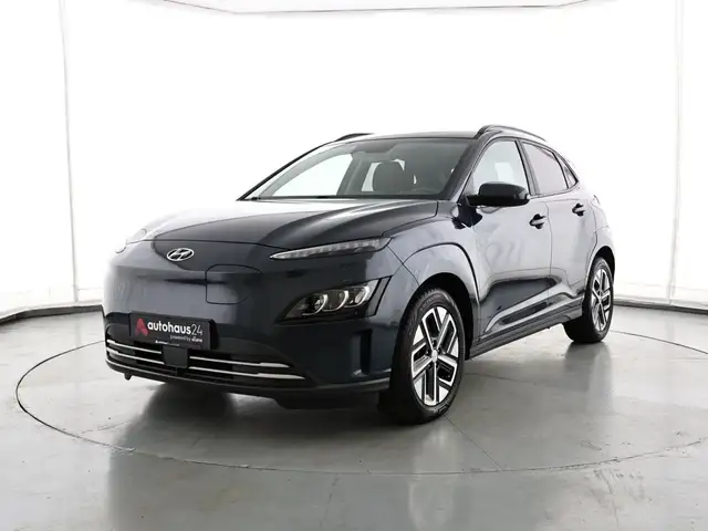 Hyundai Kona view 3