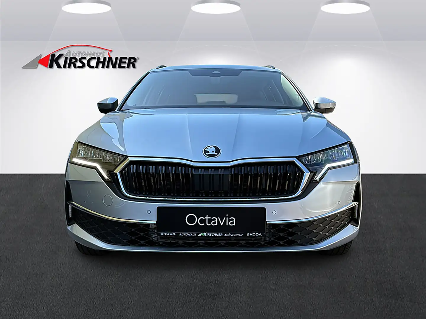Skoda Octavia Kombi 1,5 TSI mHEV Selection DSG Silber - 2