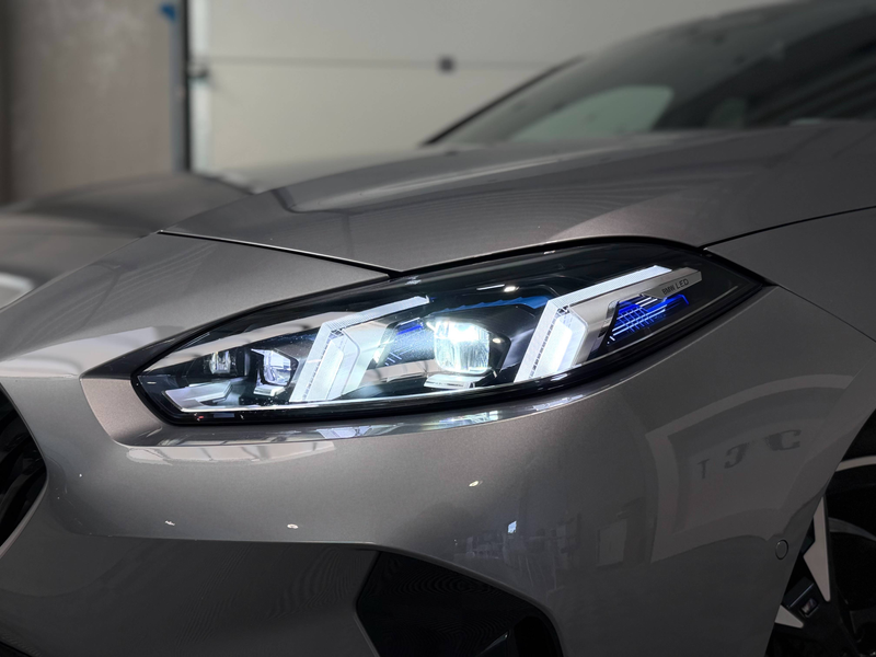 BMW 120 iAS MHEV, PACK M, Toit Ouvrant, Head Up, 360 Camera, LED — photo 4