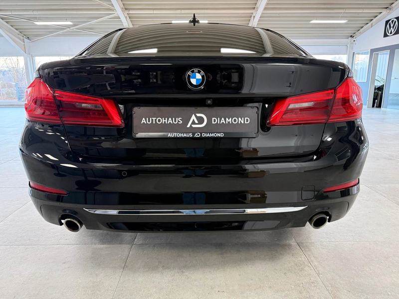 BMW 530 d xDrive Luxury Line * HEAD UP * KAMERA * — photo 11