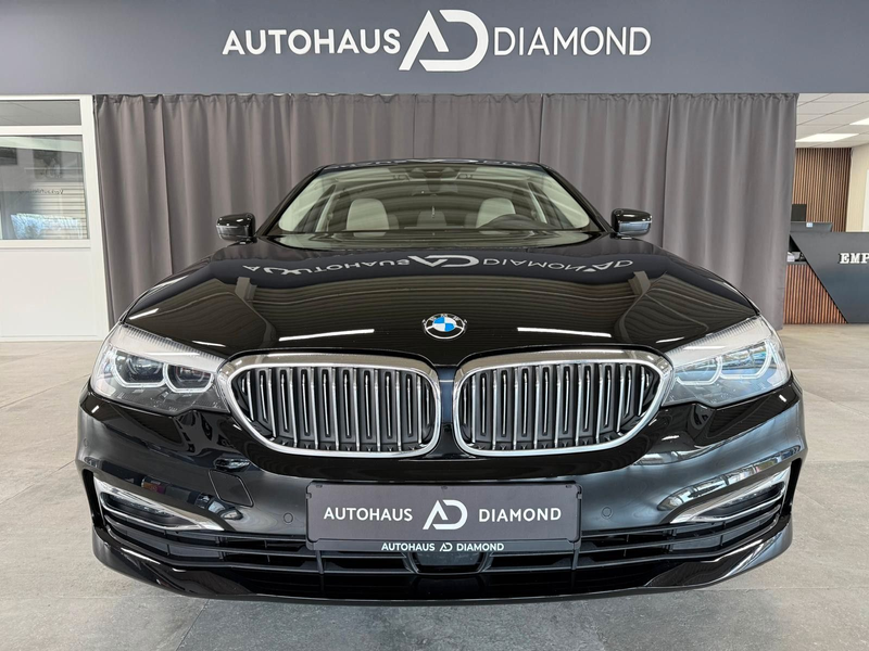 BMW 530 d xDrive Luxury Line * HEAD UP * KAMERA * — photo 4