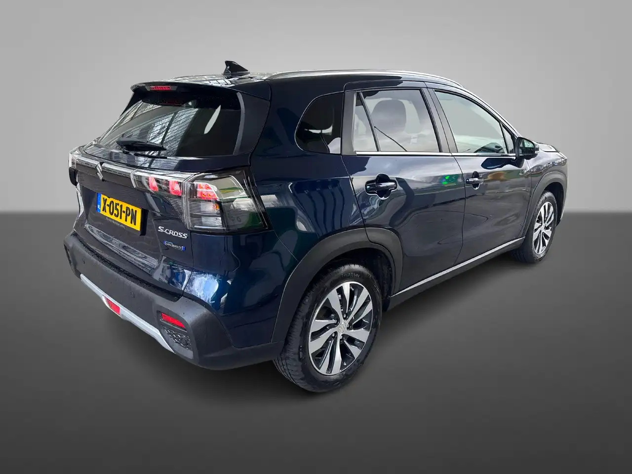 Suzuki S-Cross 2024