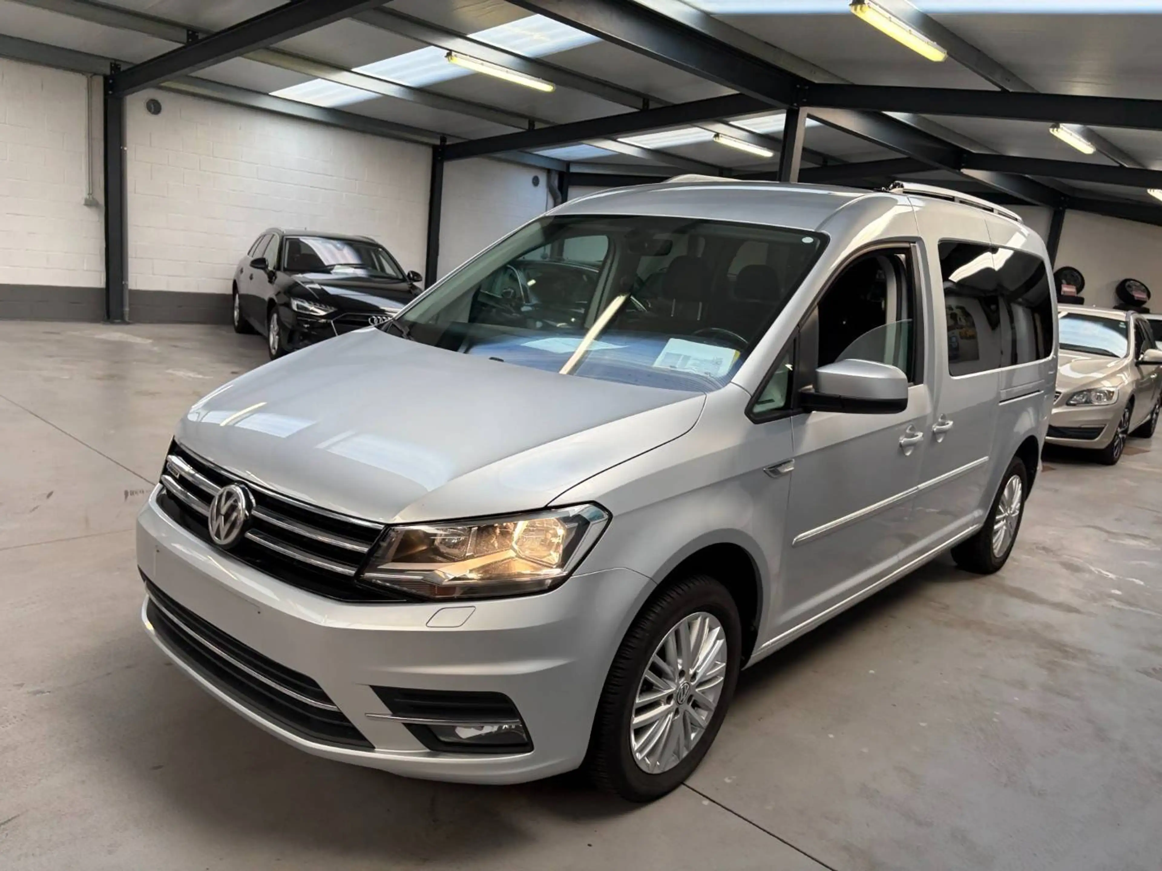 Volkswagen Caddy 1.4 TGI Maxi CNG (EU6)