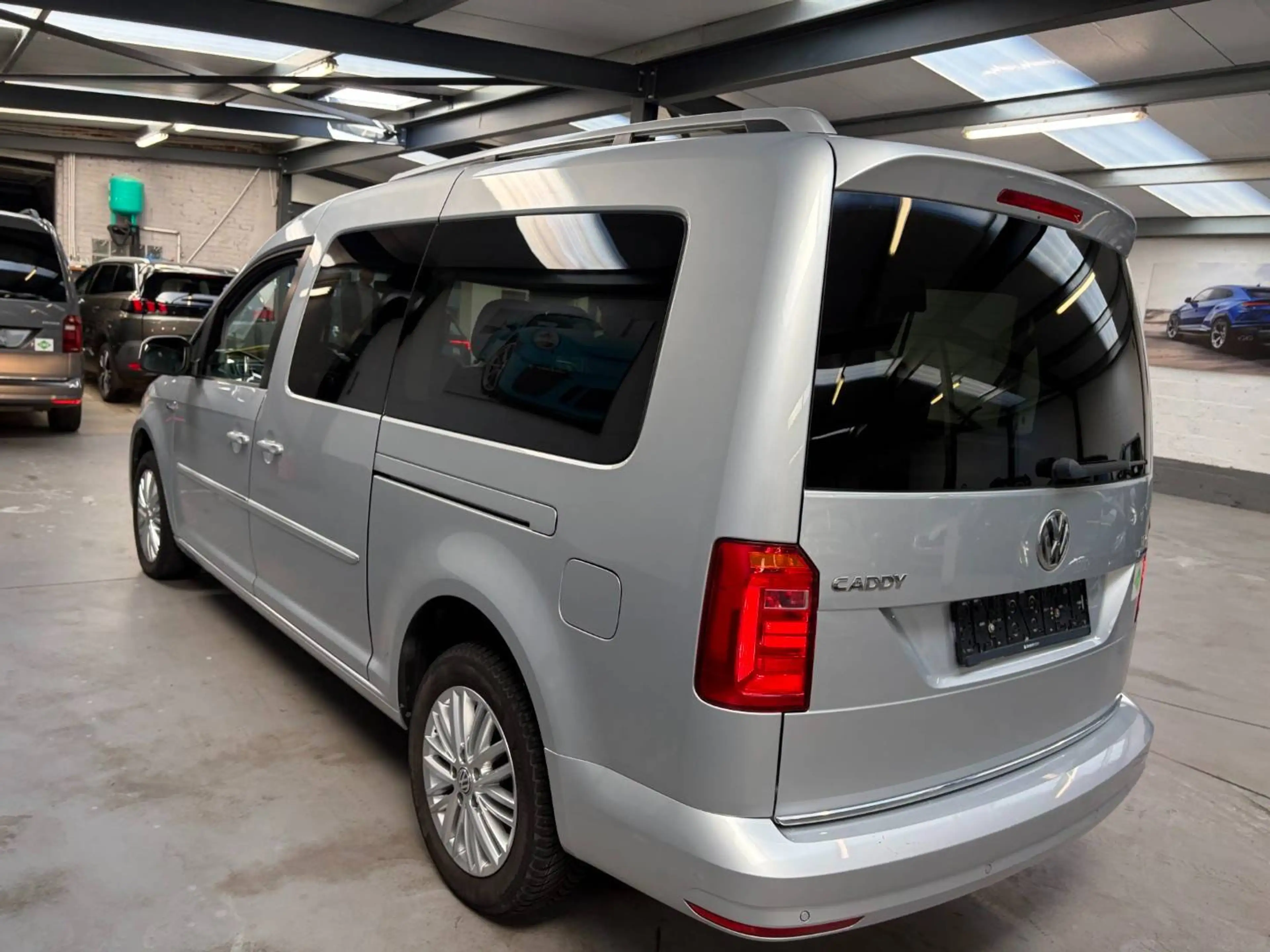 Volkswagen Caddy 1.4 TGI Maxi CNG (EU6) — photo 4