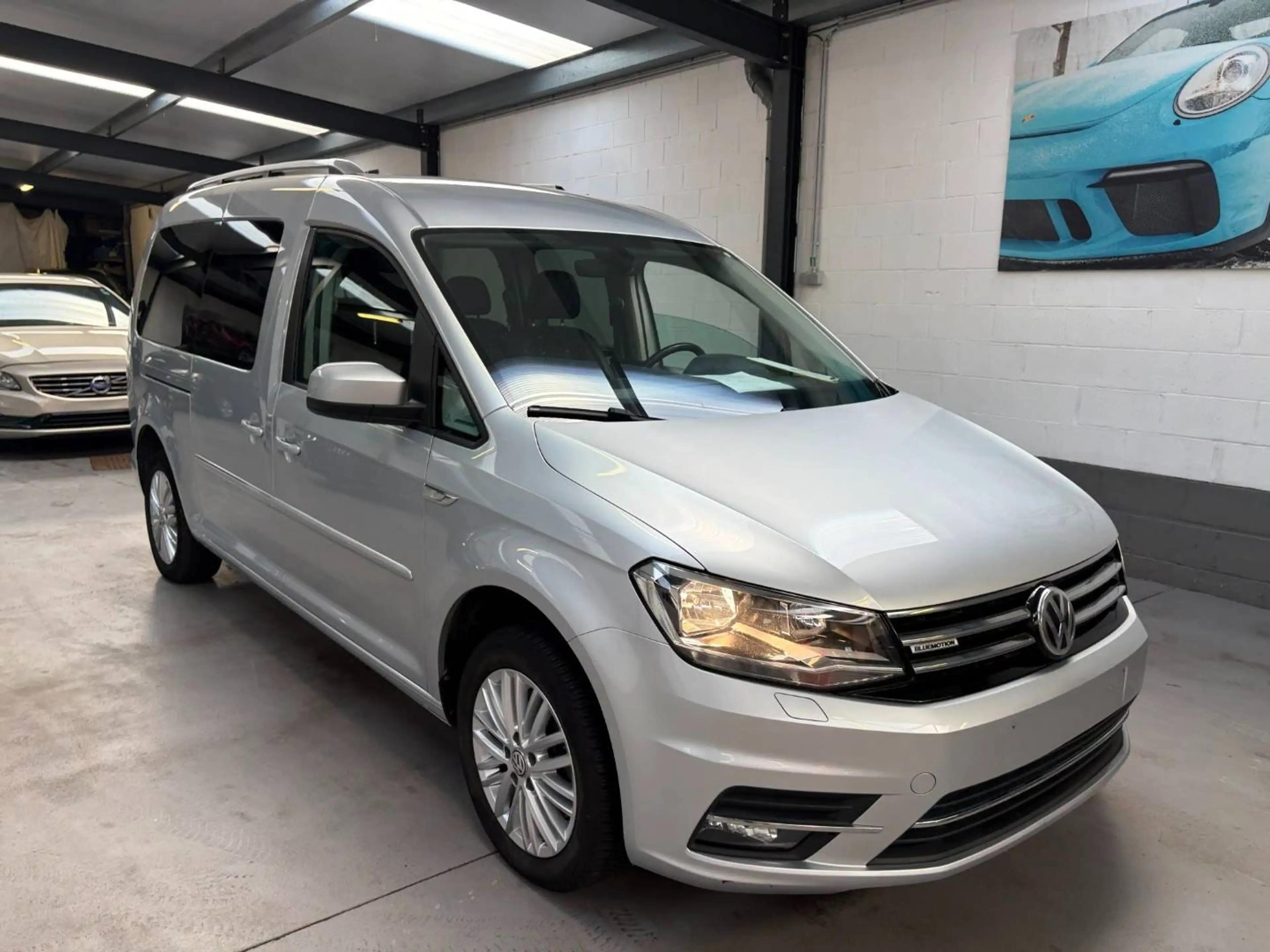 Volkswagen Caddy 1.4 TGI Maxi CNG (EU6) — photo 3