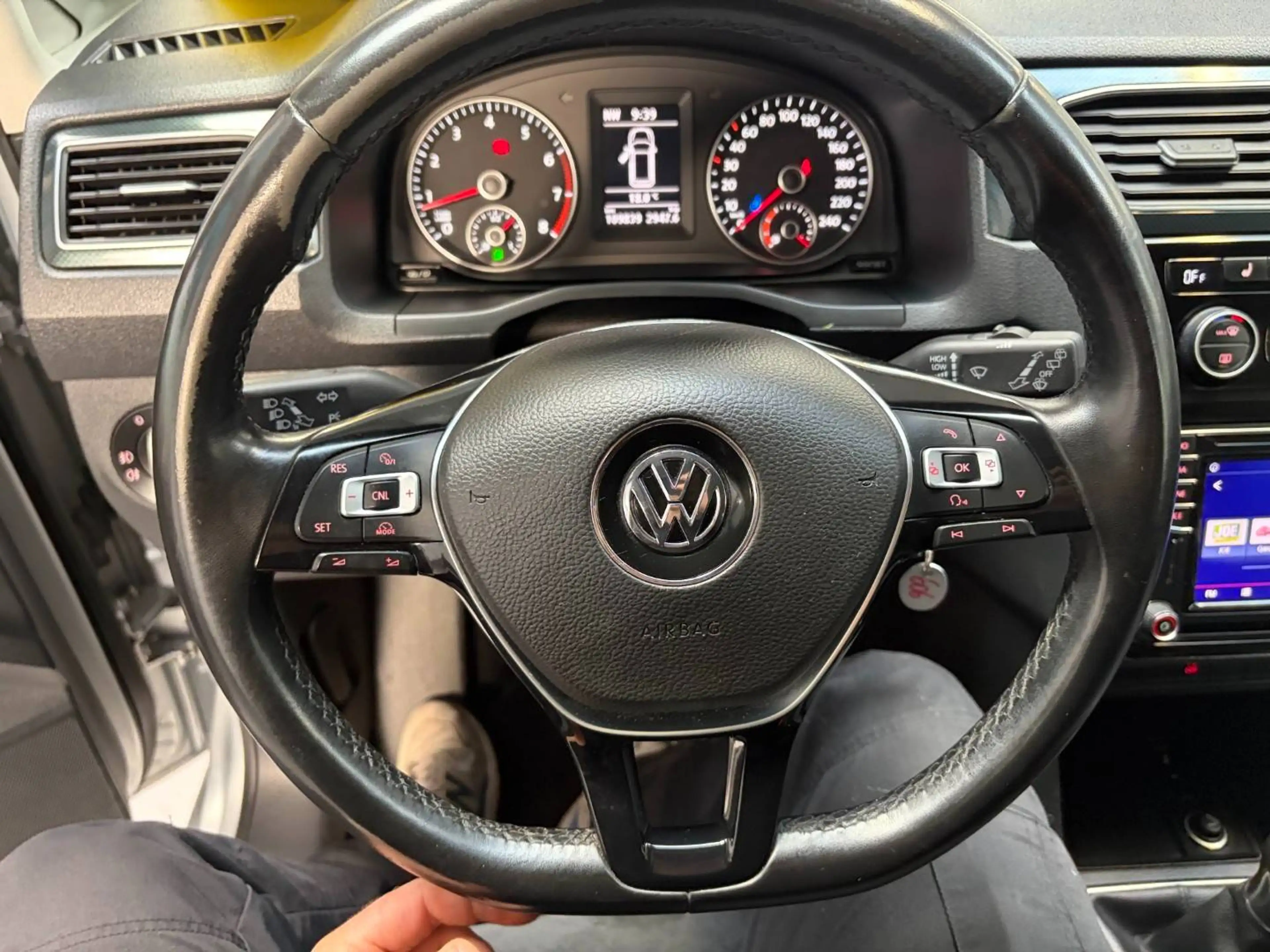 Volkswagen Caddy 1.4 TGI Maxi CNG (EU6) — photo 8