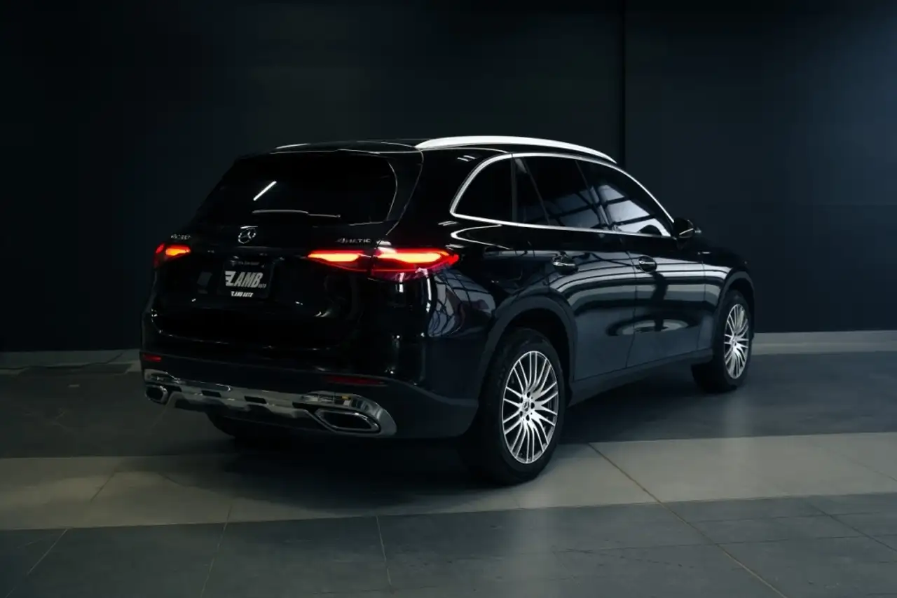 Mercedes-Benz GLC снимка Mercedes-Benz GLC