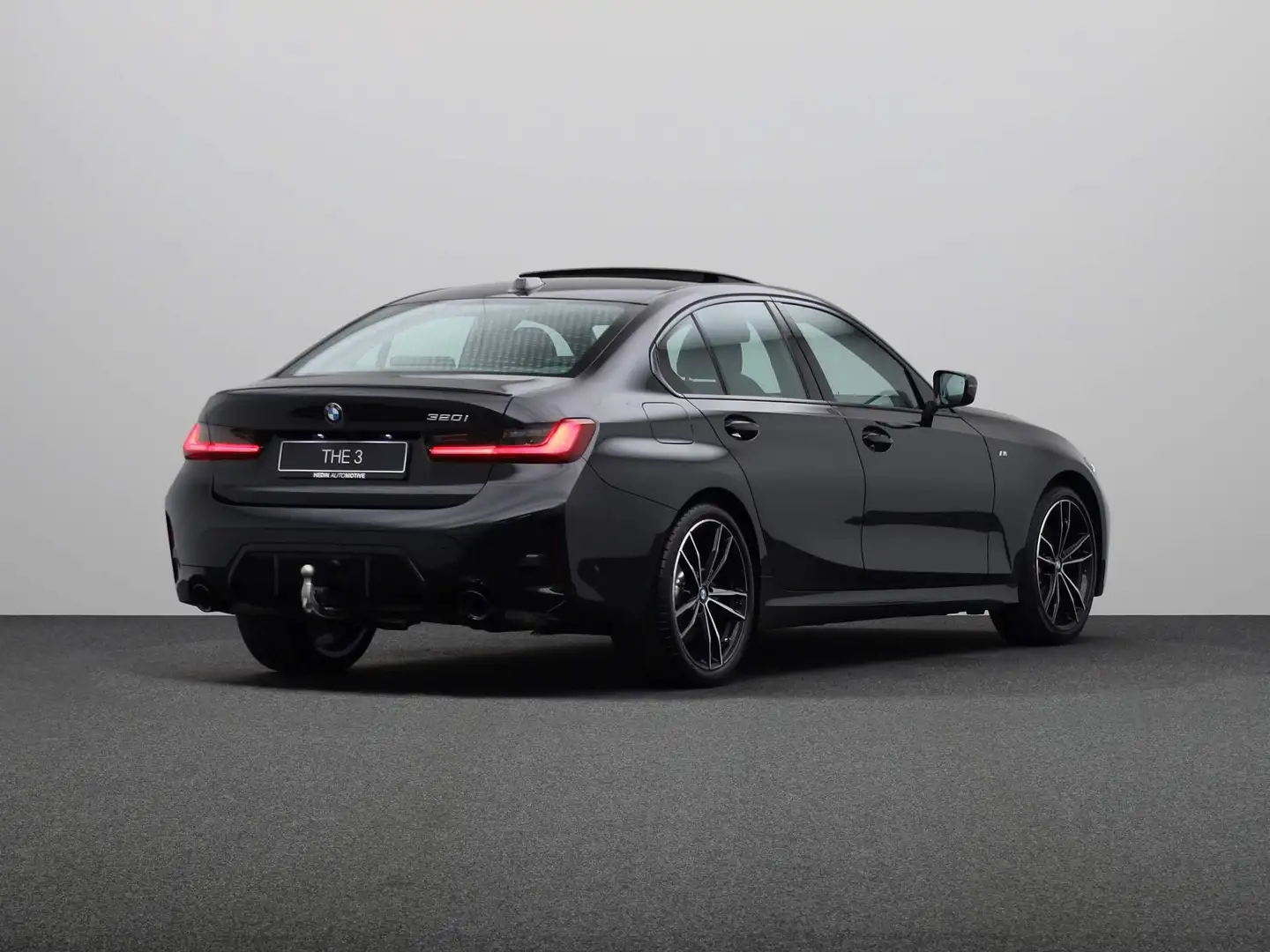 BMW 320 3-serie 320i | M Sportpakket Pro |  Trekhaak met e Zwart - 2