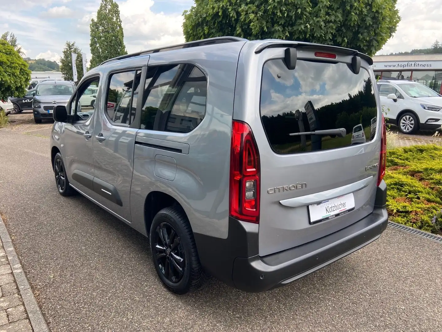 Citroen Berlingo Max XL BlueHDI 130 Grijs - 2