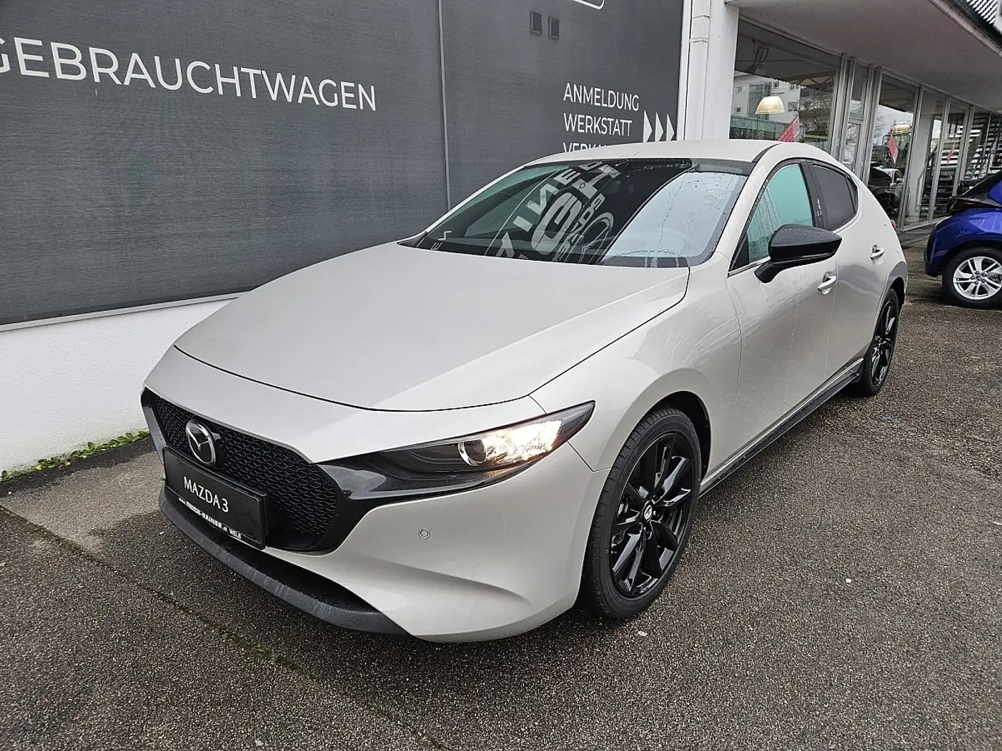 Mazda 3 Mazda3 e-Skyactiv-G140 Homura Beige - 1