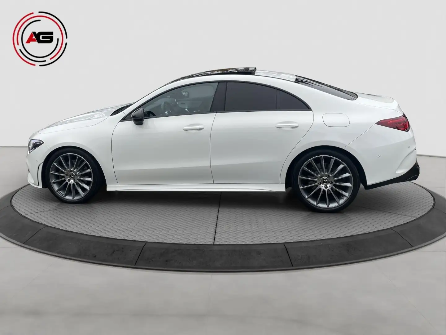 Mercedes-Benz CLA 250 4M AMG NIGHT MBUX KAMERA PANO BURMESTER Weiß - 2