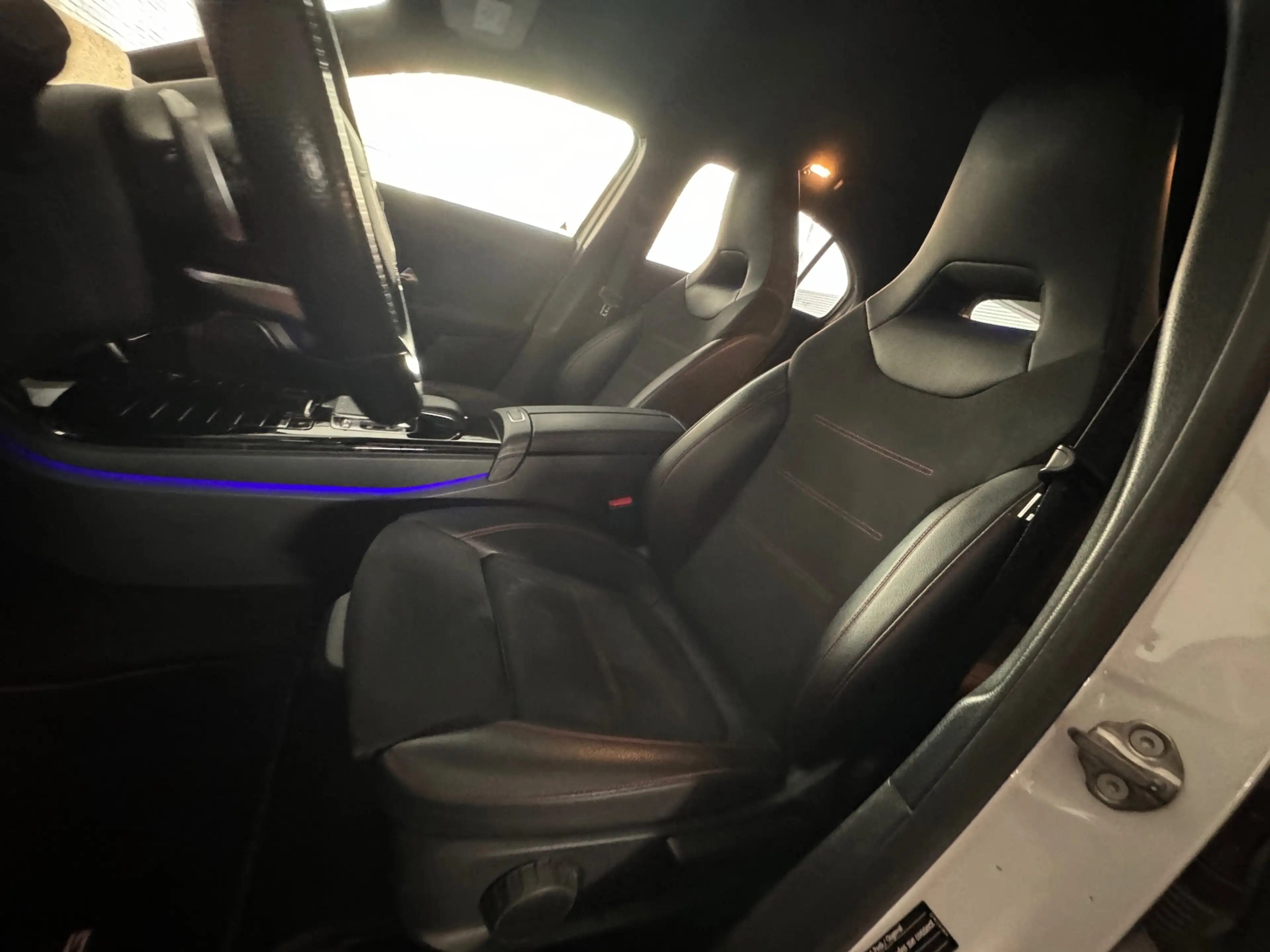 Mercedes-Benz A 200 AMG Keyless|Dodehoek|Blindspot|ACC|360 Camera — photo 10