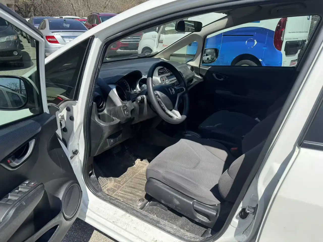 Honda Fit снимка Honda Fit