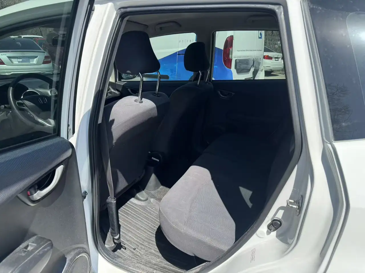 Honda Fit снимка Honda Fit