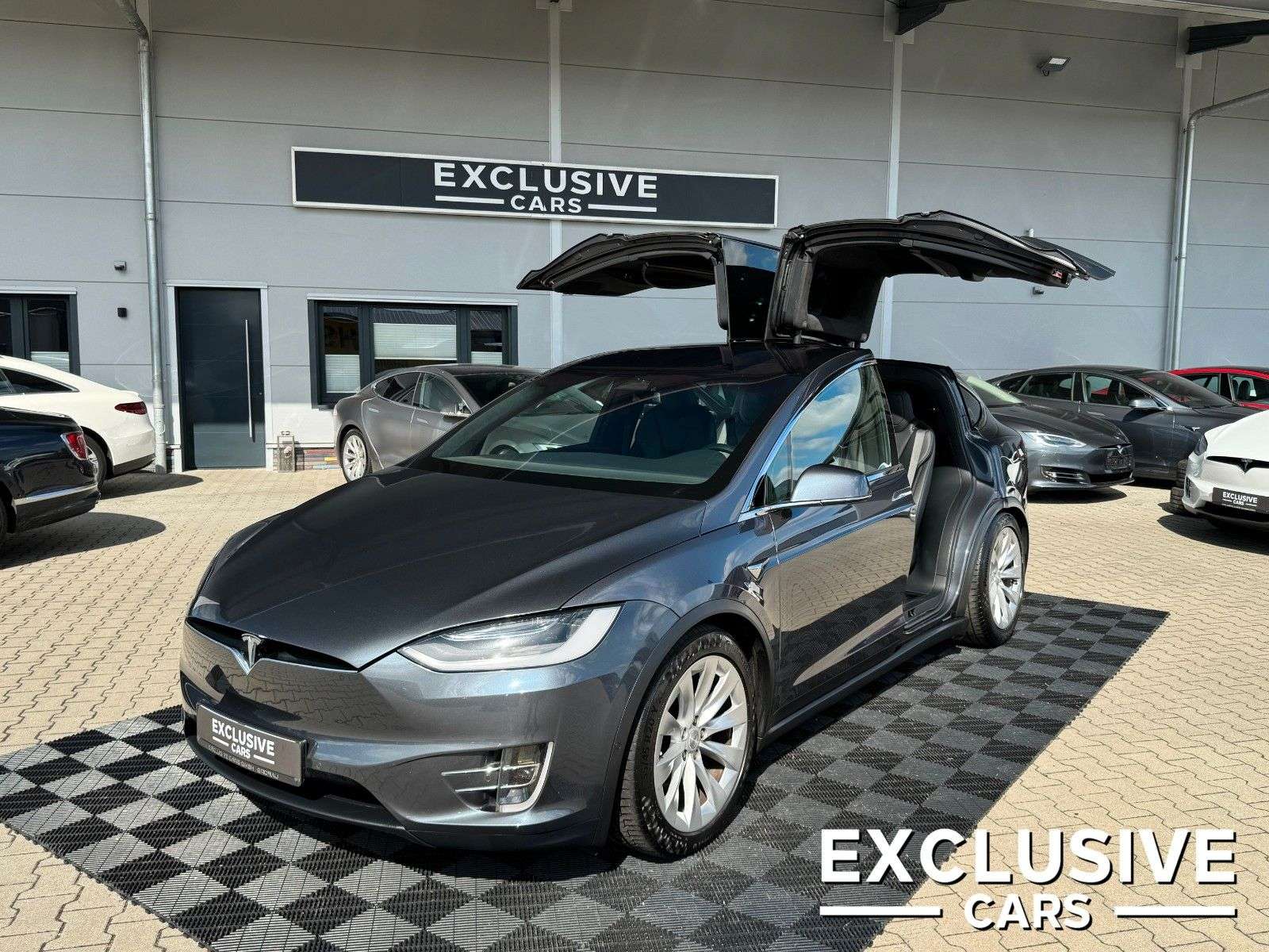 Second hand Tesla Model X electro