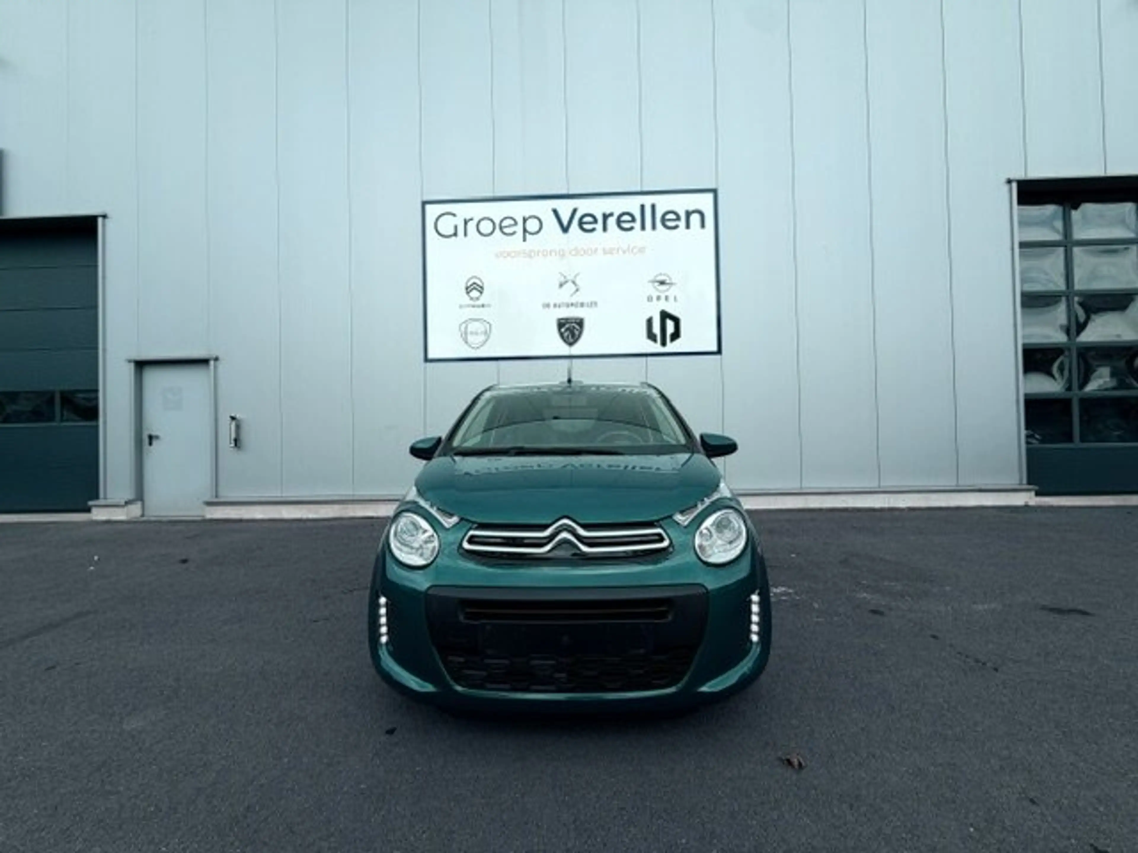 Citroen C1 1.0 VTi 72 S&S MAN FEEL — photo 6