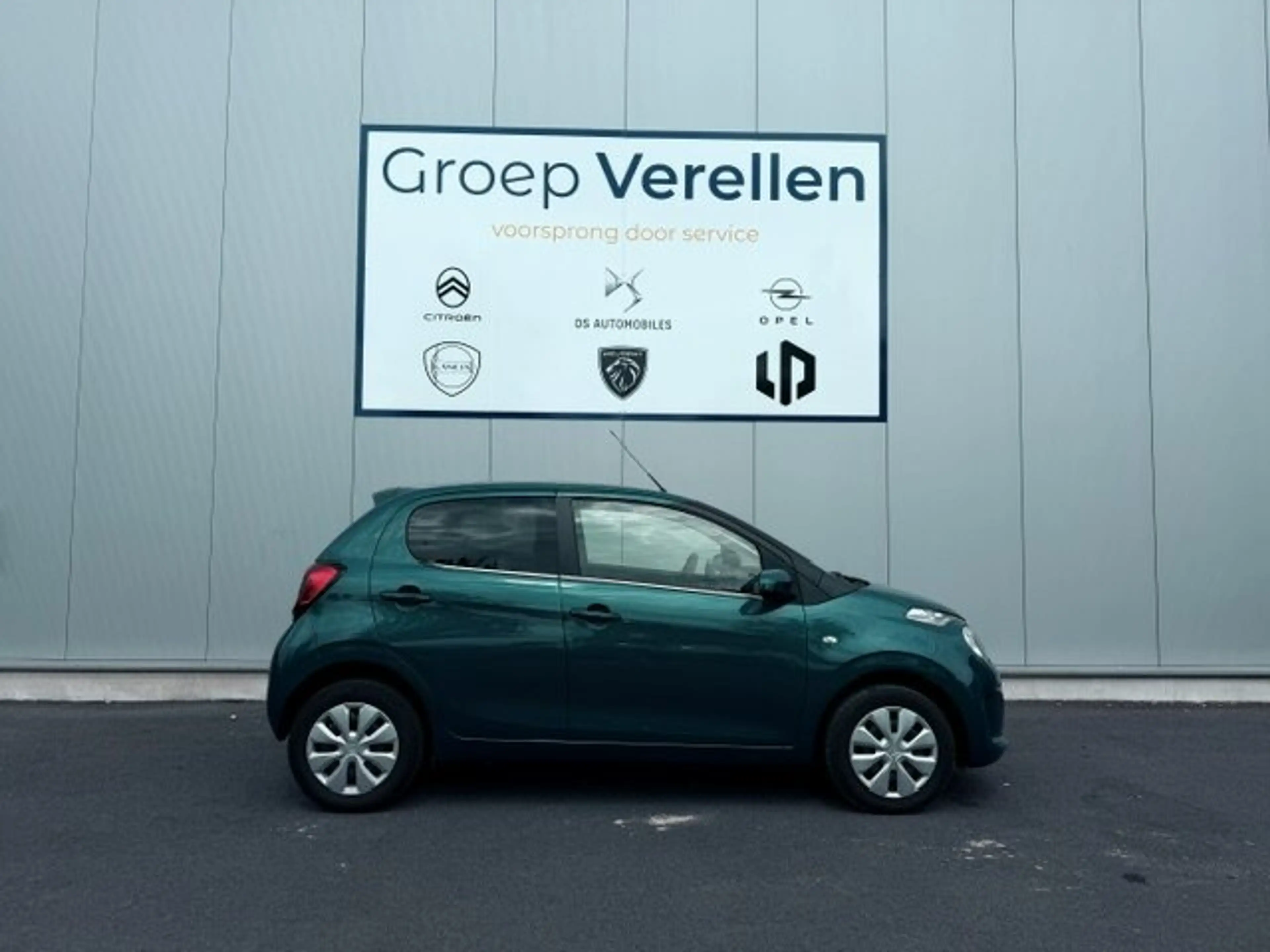 Citroen C1 1.0 VTi 72 S&S MAN FEEL — photo 2