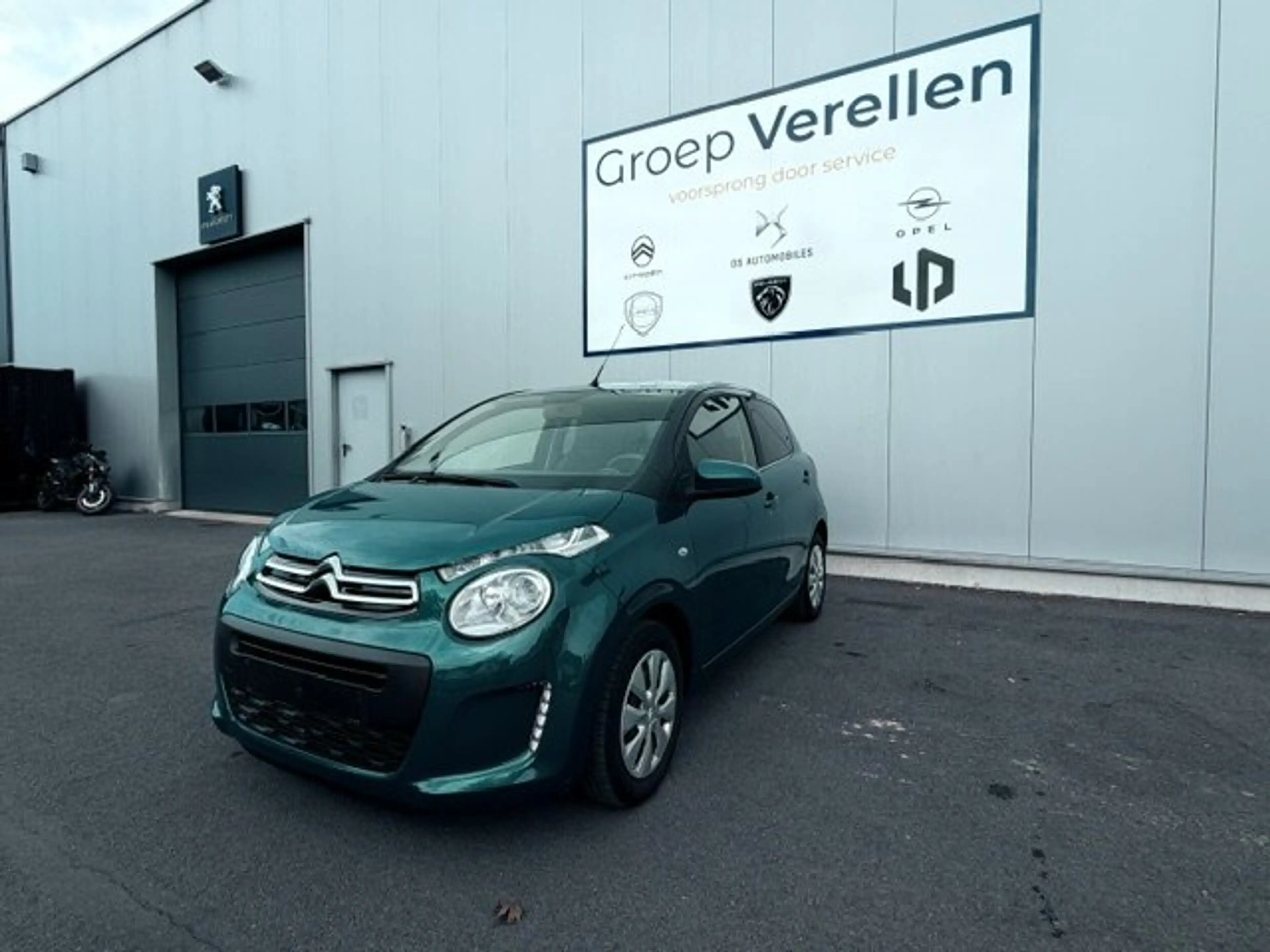 Citroen C1 1.0 VTi 72 S&S MAN FEEL — photo 3