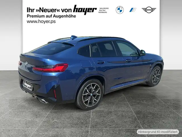BMW X4 view 2