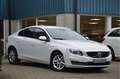Volvo S60 1.5 T3 KINETIC | AUTOMAAT | CLIMA | CRUISE | XENON Wit - thumbnail 2