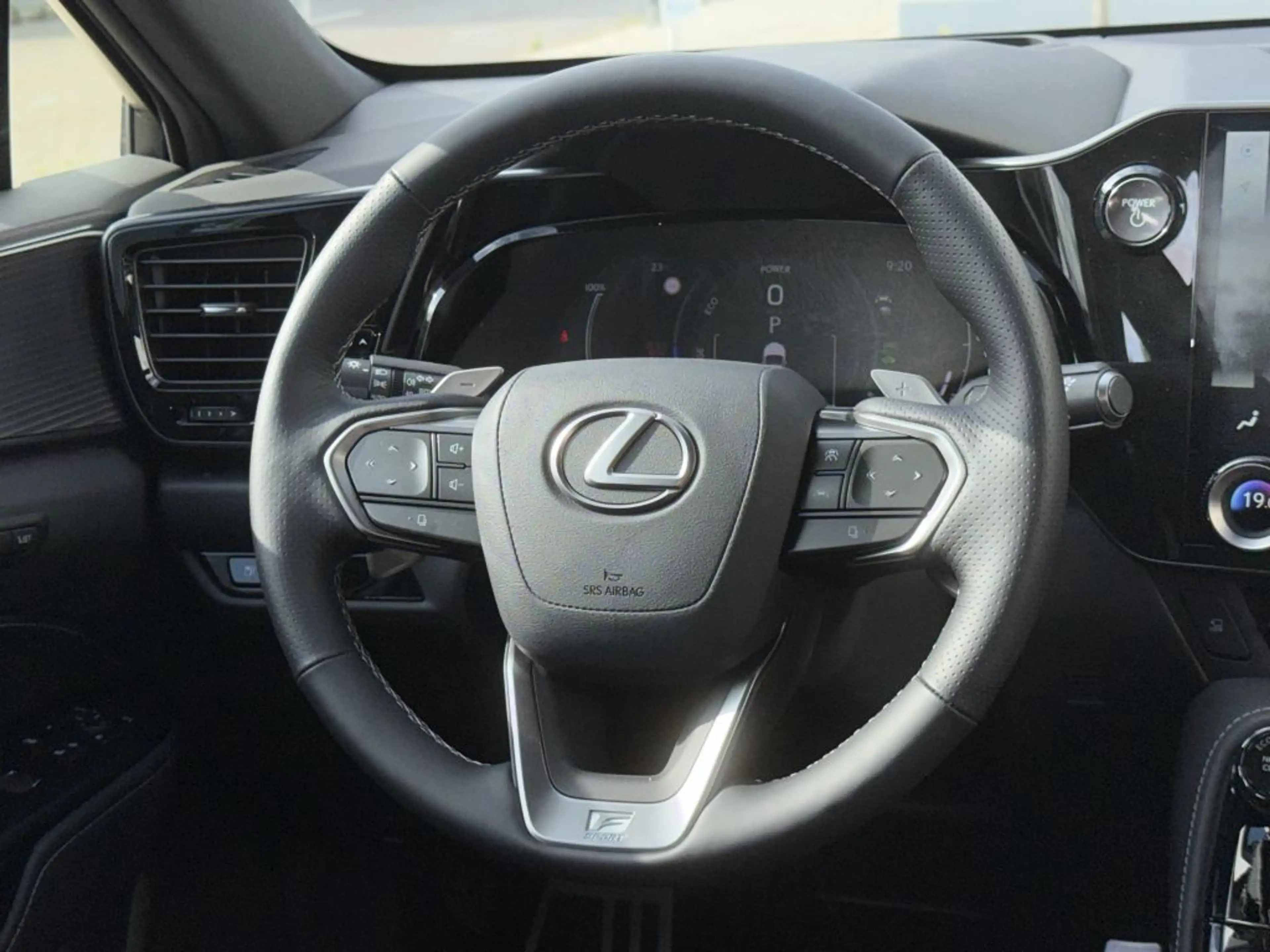 Lexus NX 450h+ E-FOUR F SPORT 360°,HUD,ACC,Totwinkel,sofort — photo 13