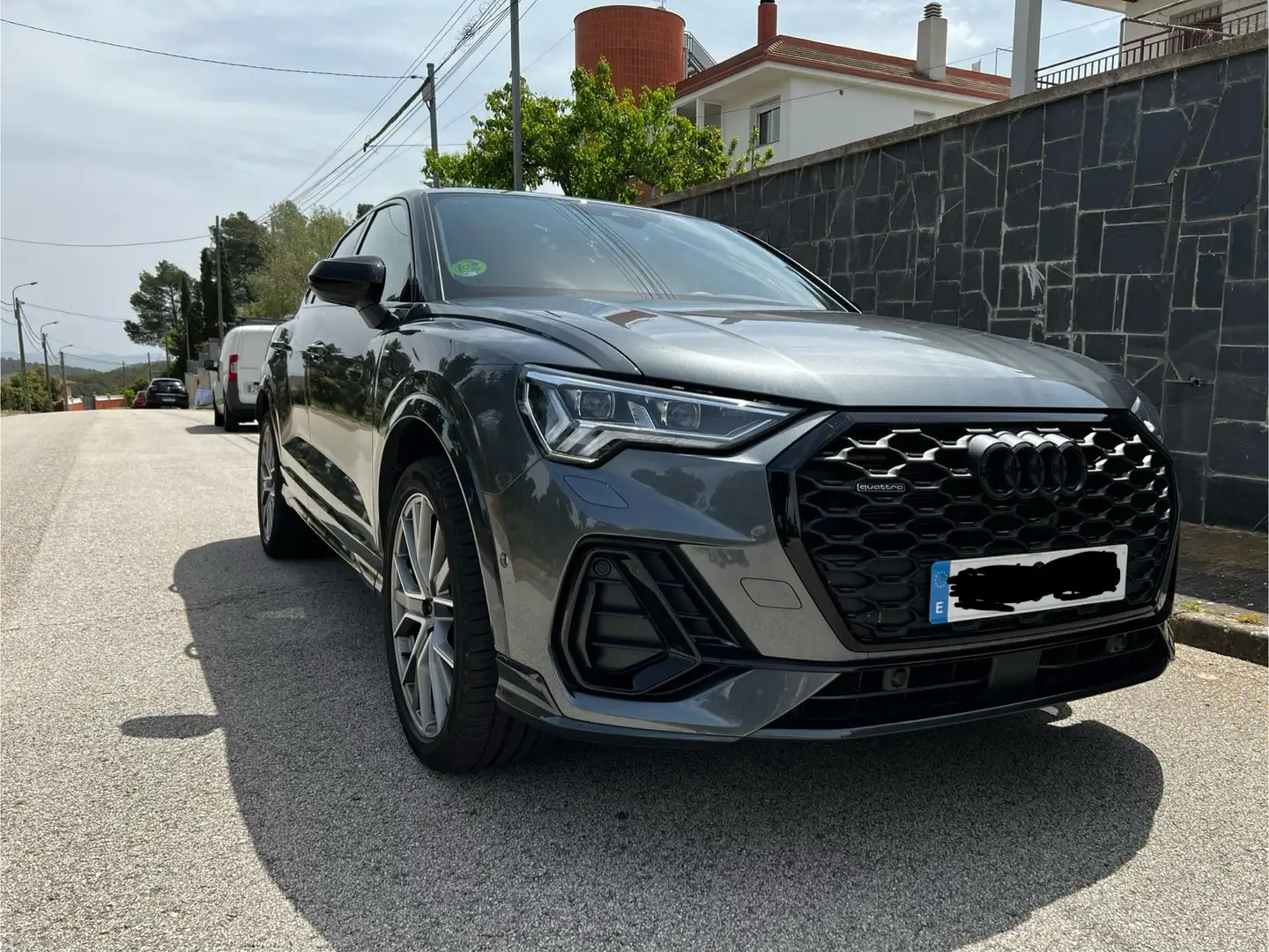 Audi Q3 Sportback 40 TDI Black line quattro S tronic 147kW Gris - 1