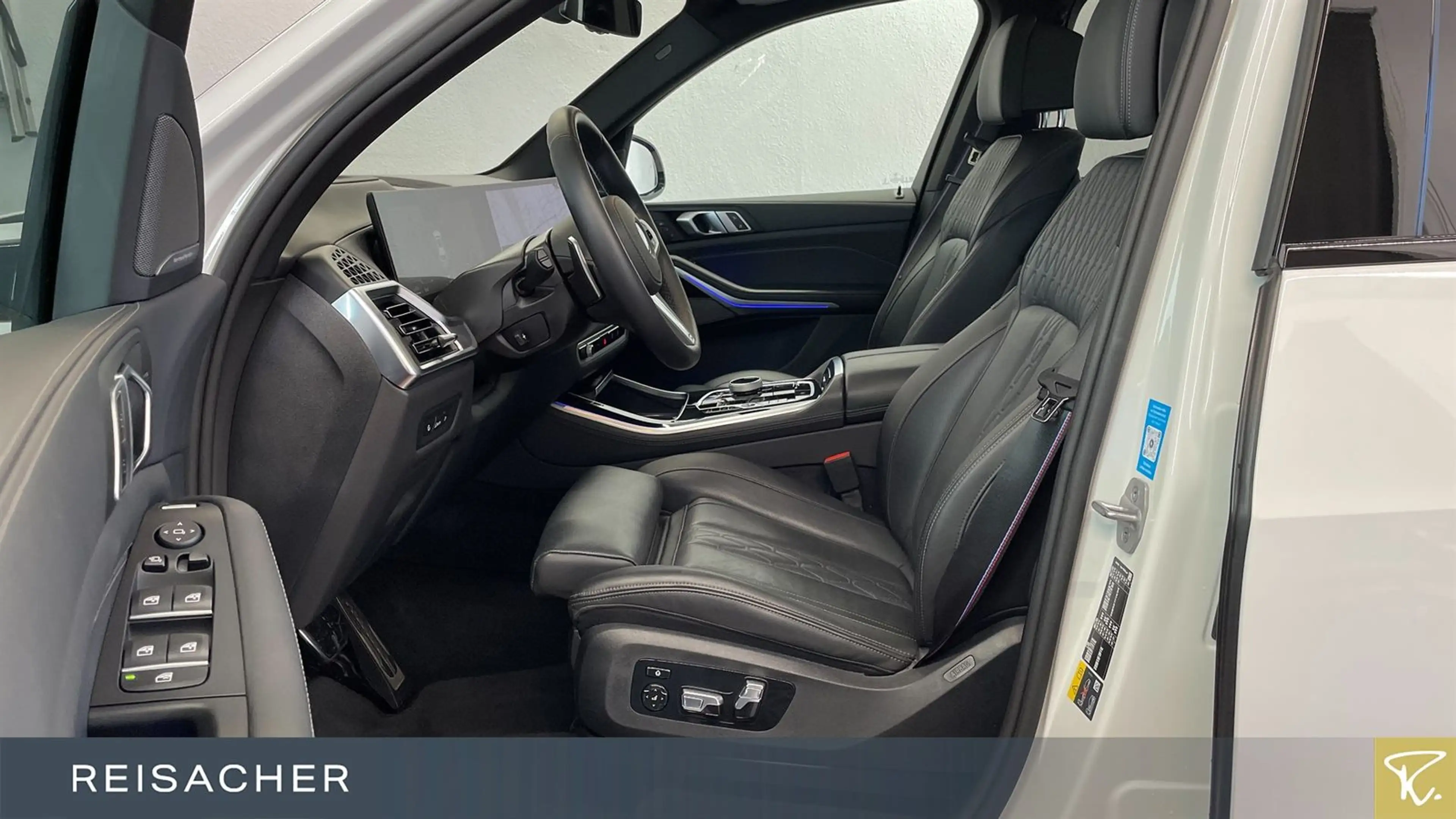BMW X5 xDrive50e A M-Sport,M-Sport PRO,SkyLou,AHK,DA — photo 4