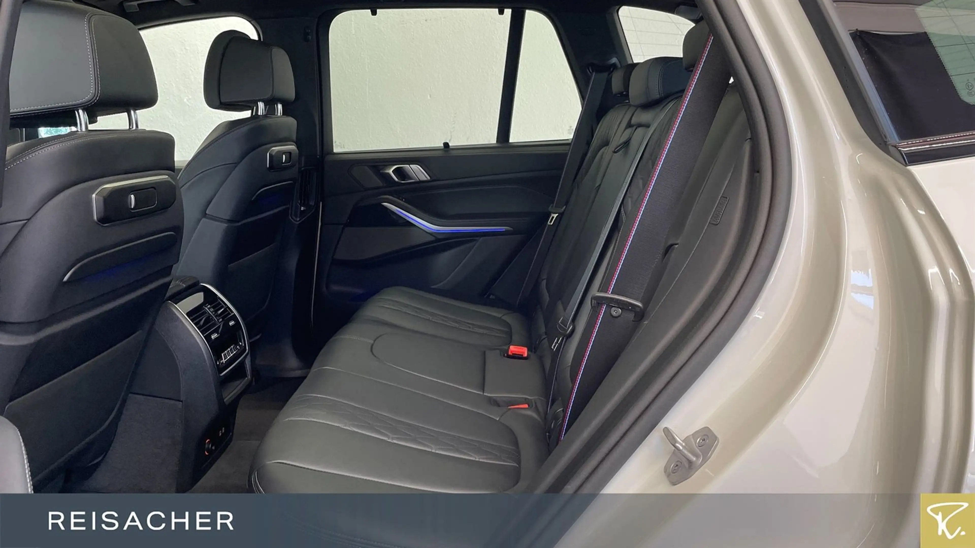 BMW X5 xDrive50e A M-Sport,M-Sport PRO,SkyLou,AHK,DA — photo 8