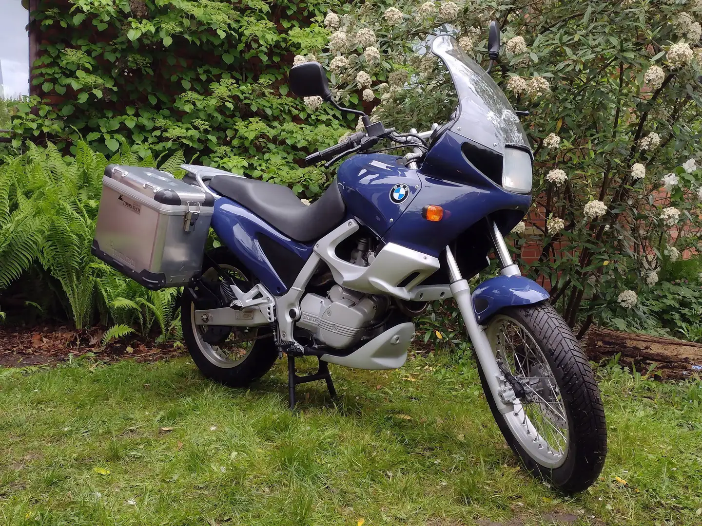 BMW F 650 ST Bleu - 2