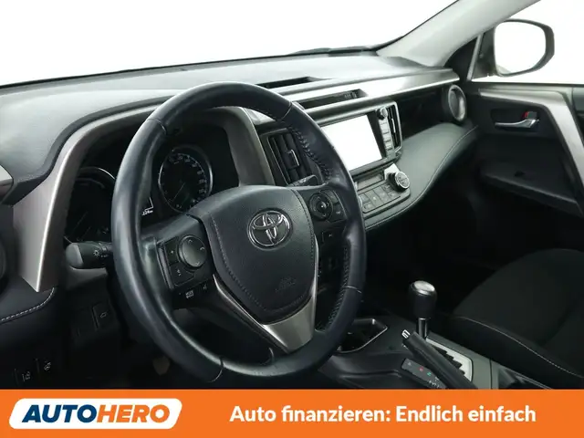 Toyota Rav4 view 11