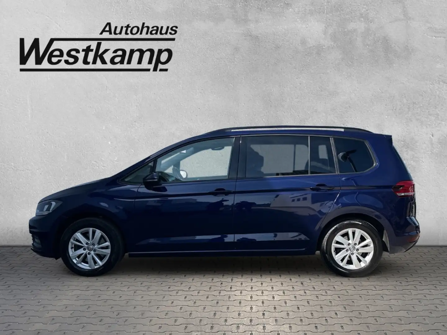 Volkswagen Touran Comfortline 1.5 TSI DSG Panoramadach Abstandstempo Albastru - 2