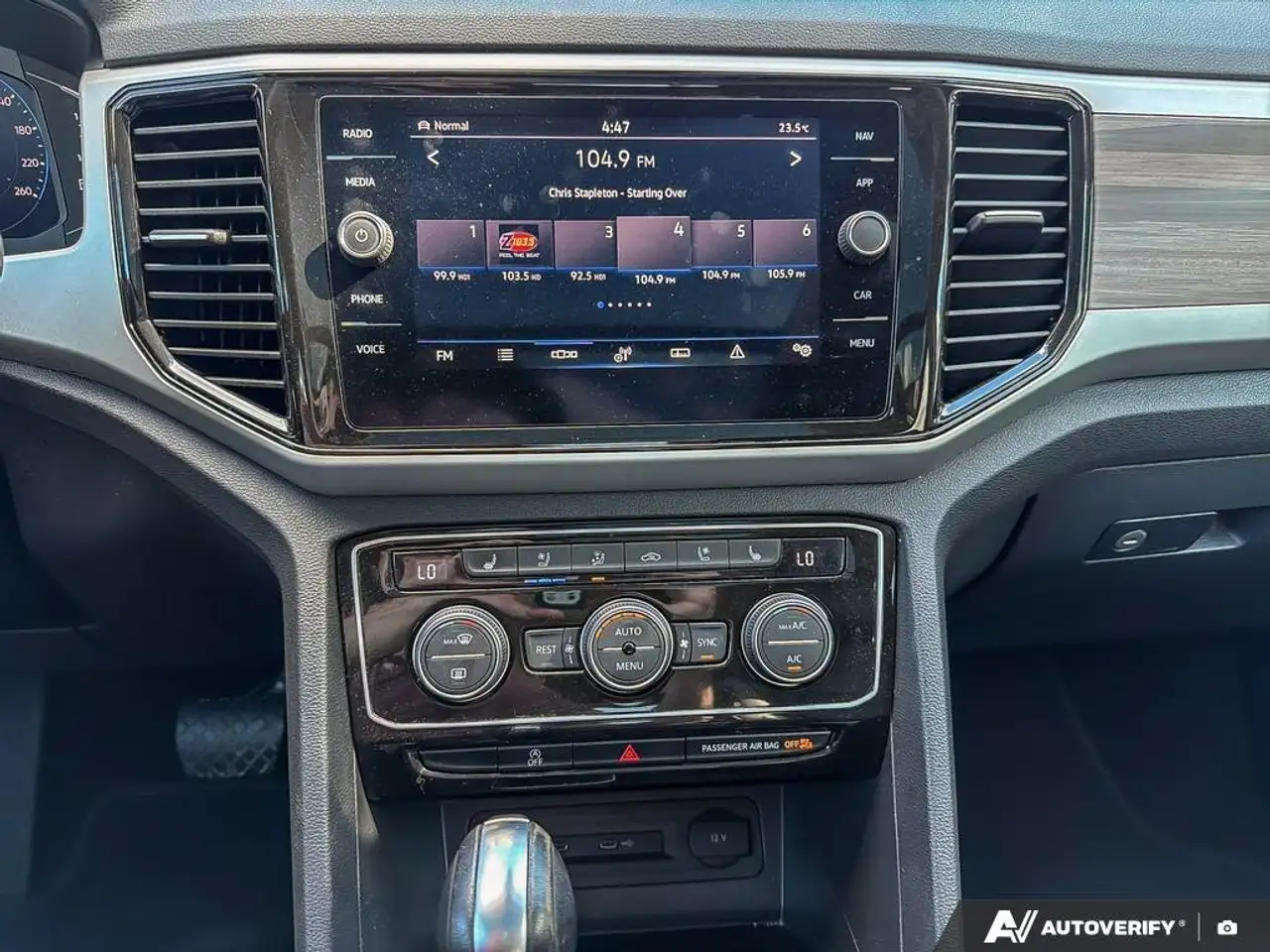 Volkswagen Atlas снимка Volkswagen Atlas