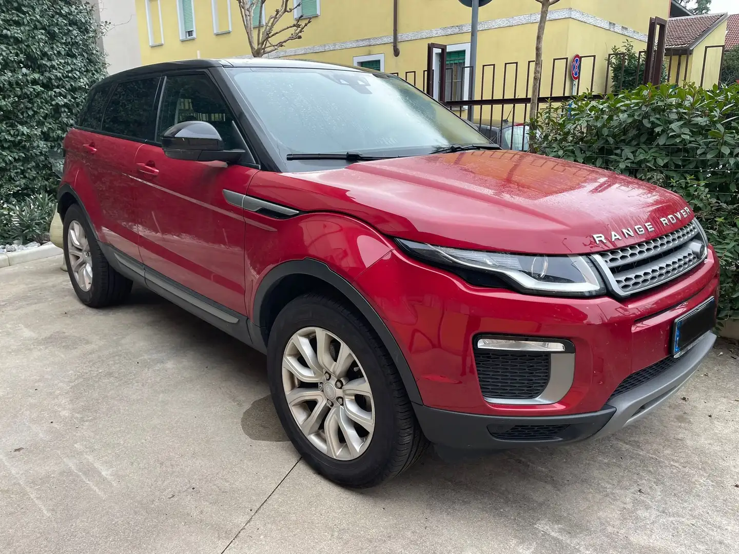 Land Rover Range Rover Evoque 5p 2.0 td4 150cv- CAMBIO ROTTO Roşu - 1