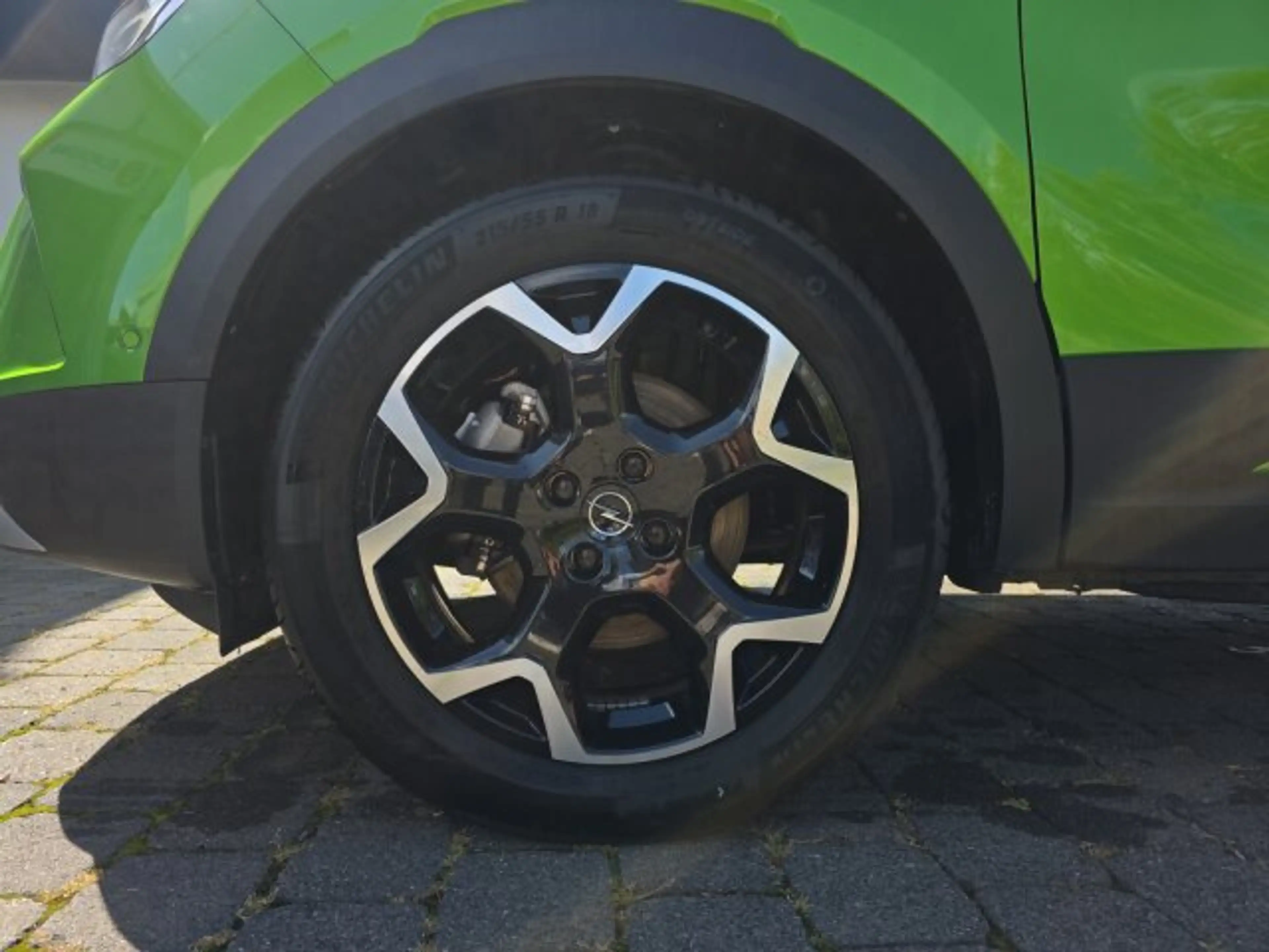 Opel Mokka-E Ultimate Automatik Klimaautomatik Sitzheizung — photo 6
