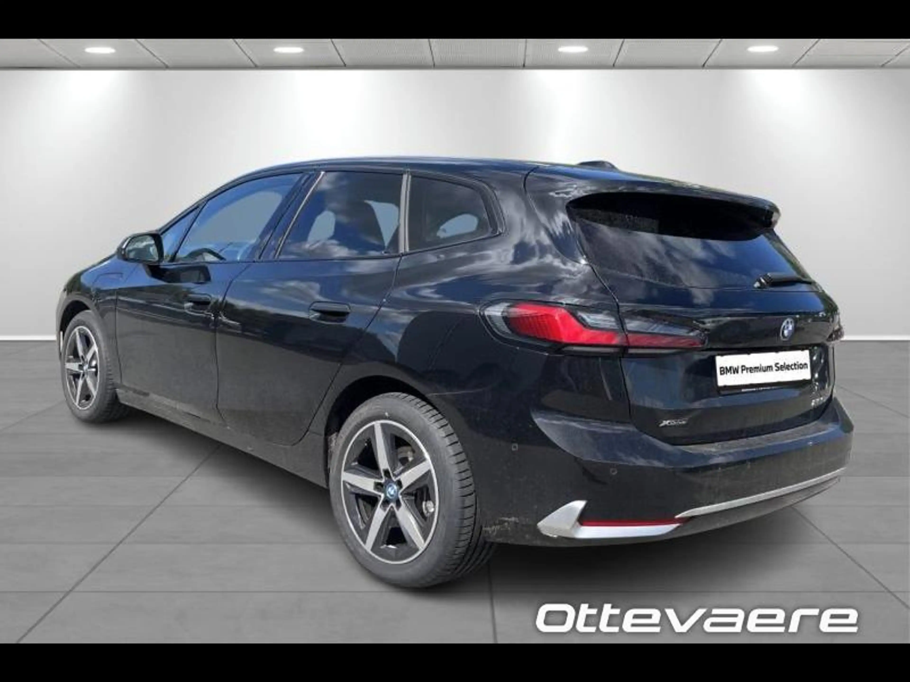 BMW 225 xDrive Active Tourer Luxery — photo 5