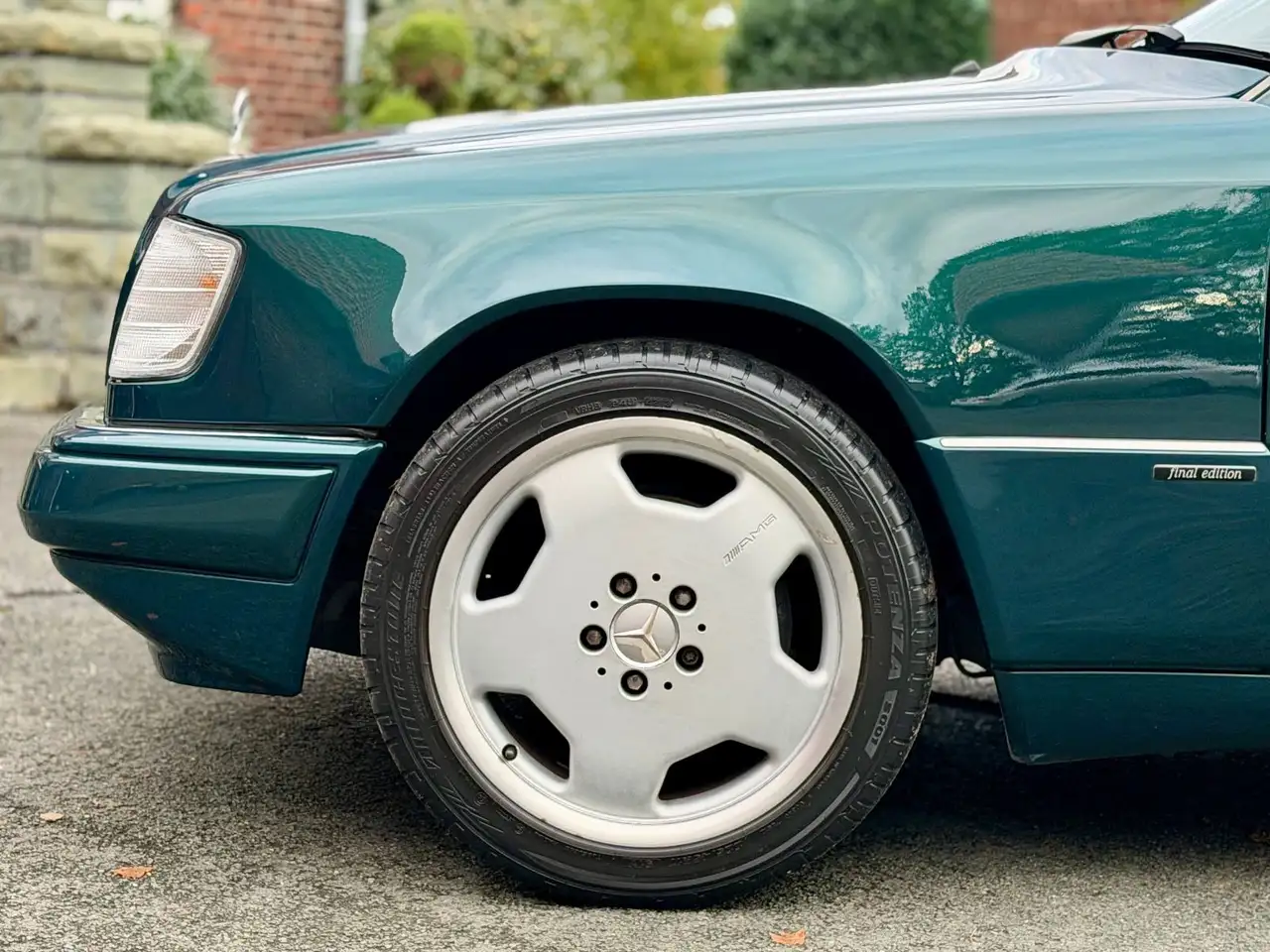 Mercedes-Benz E 220 W124 Cabriolet *Final Edition* *Deutsch*, foto 12