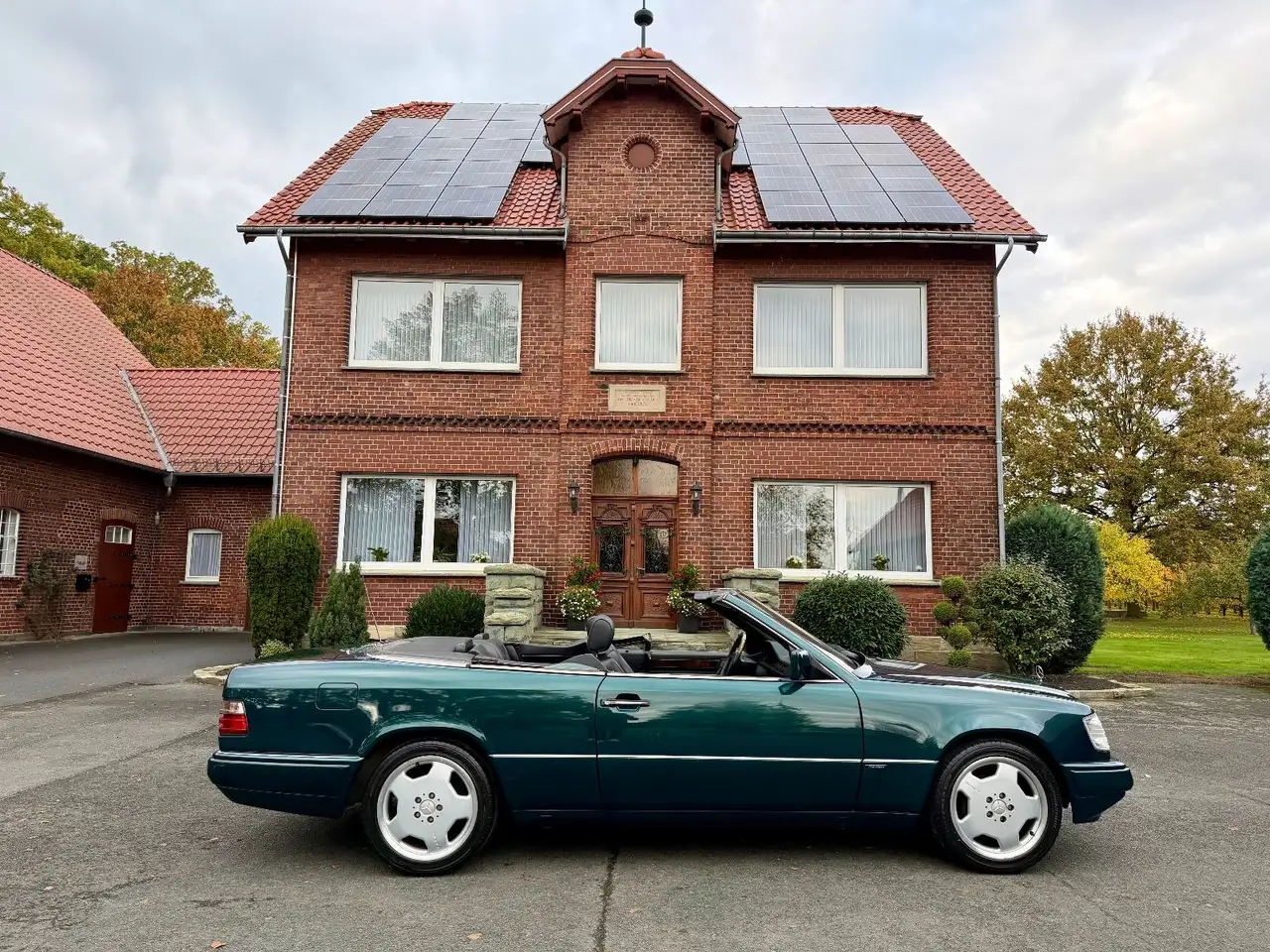 Mercedes-Benz E 220 W124 Cabriolet *Final Edition* *Deutsch*, foto 10