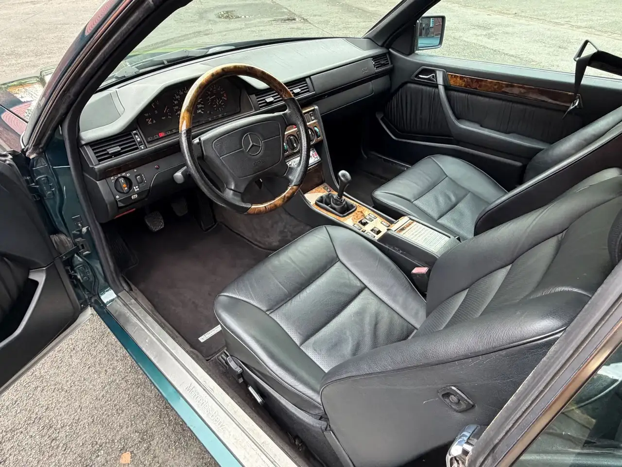 Mercedes-Benz E 220 W124 Cabriolet *Final Edition* *Deutsch*, foto 6