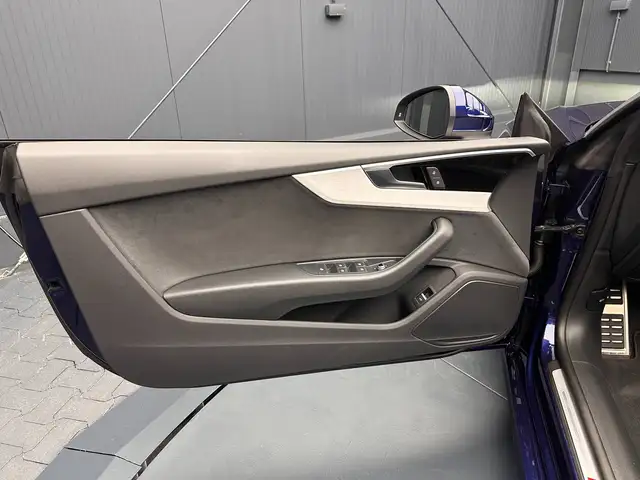 Audi A5 view 13