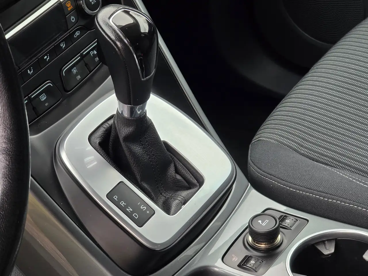 Ford Grand C-Max Titanium Top – Bild 15