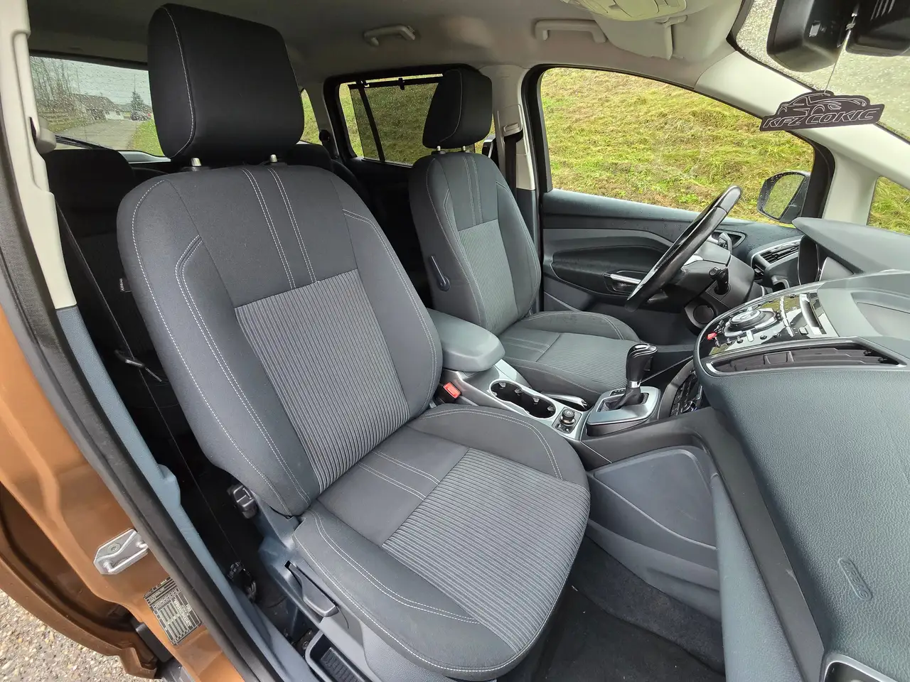 Ford Grand C-Max Titanium Top – Bild 17